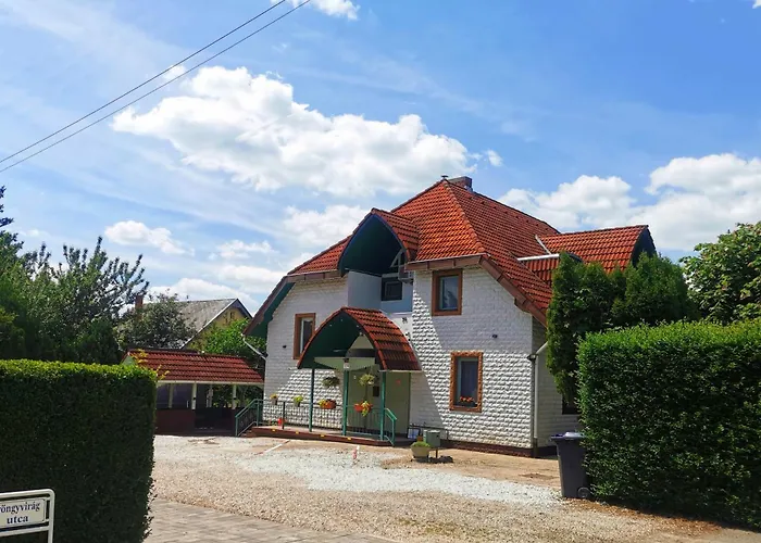 Dolce Villa Balaton Guest house Vonyarcvashegy