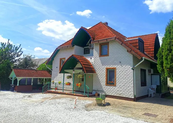 Guest house Dolce Villa Balaton Vonyarcvashegy