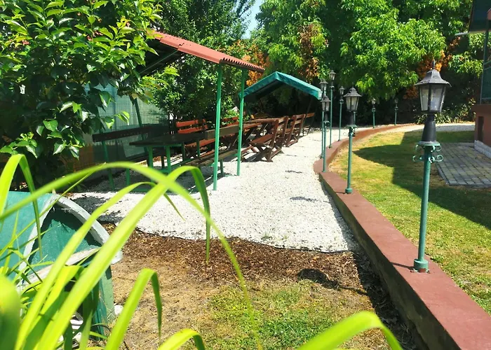 Dolce Villa Balaton 3*